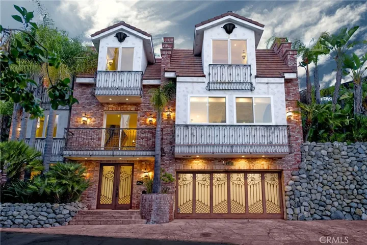3235 Hillock Drive, Los Angeles, California 90068