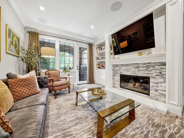16 Talmont, Newport Coast, California 92657