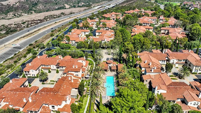 16 Talmont, Newport Coast, California 92657