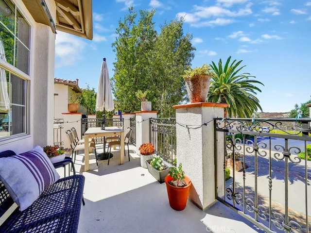 16 Talmont, Newport Coast, California 92657