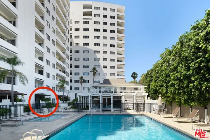 7250 Franklin Avenue 111, Los Angeles, California 90046