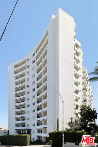 7250 Franklin Avenue 111, Los Angeles, California 90046