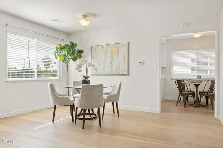 Dining area adjacent to kitchen
