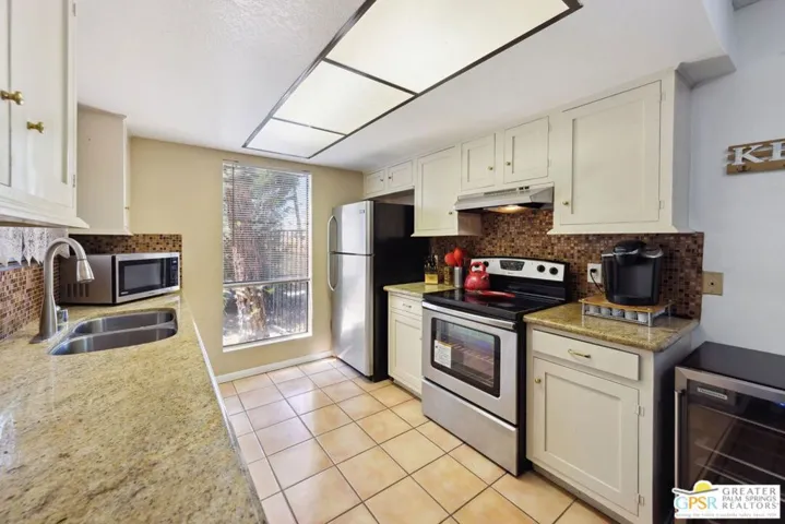 5205 E Waverly Drive 91, Palm Springs, California 92264