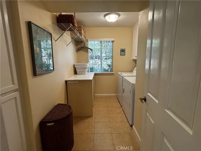 Laundry Rm