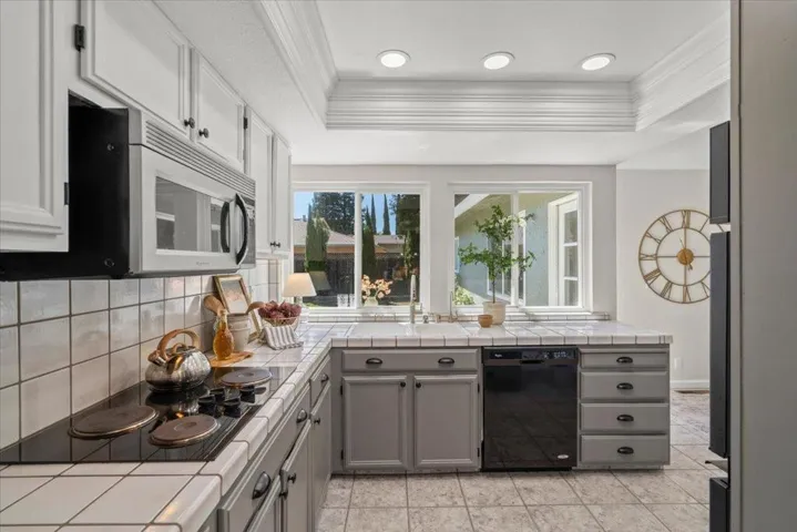 6725 Stephan Court, Gilroy, California 95020