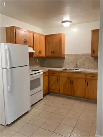 890 E 9th Street, Chico, California 95928