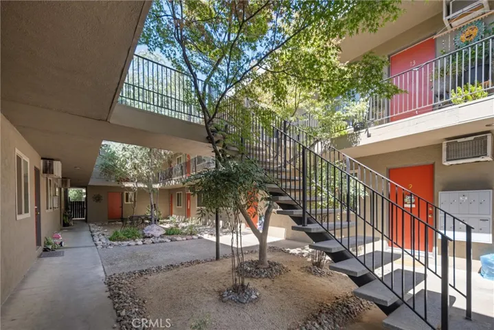890 E 9th Street, Chico, California 95928