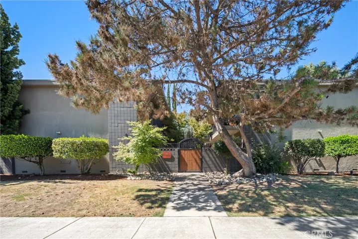 890 E 9th Street, Chico, California 95928
