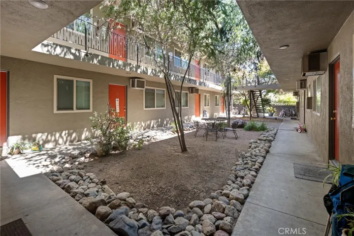 890 E 9th Street, Chico, California 95928