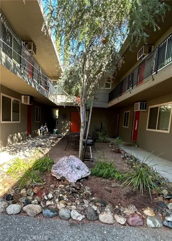 890 E 9th Street, Chico, California 95928