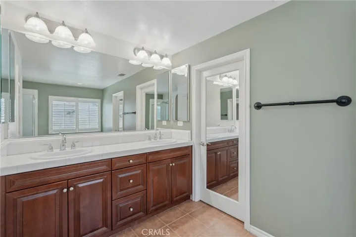 7961 Spaniel Court, Eastvale, California 92880