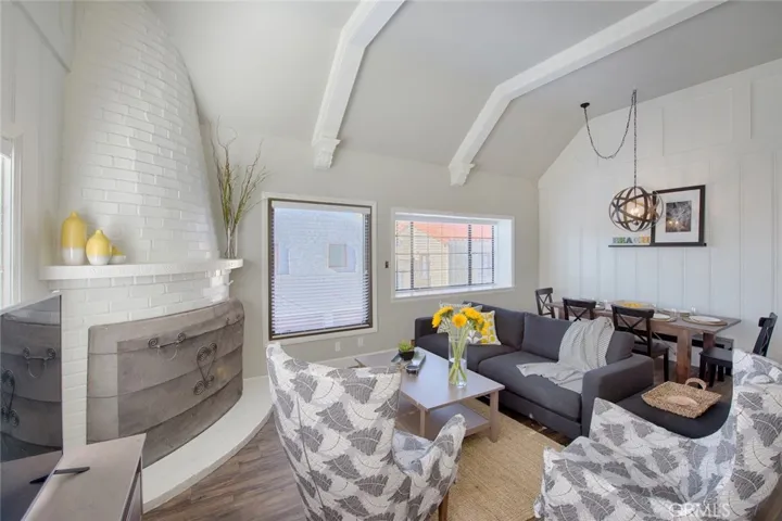 113 29th Street, Manhattan Beach, California 90266