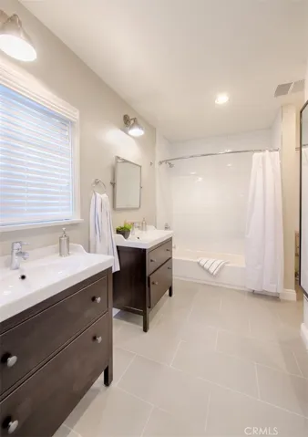 113 29th Street, Manhattan Beach, California 90266