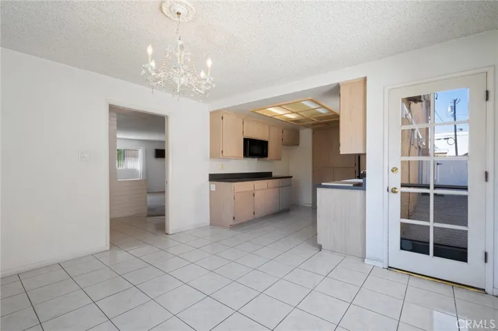 4461 Green Avenue, Los Alamitos, California 90720
