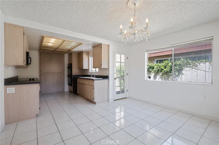 4461 Green Avenue, Los Alamitos, California 90720