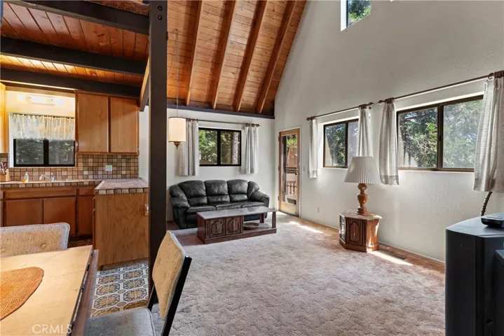 720 Pinnacle Drive, Lake Arrowhead, California 92352