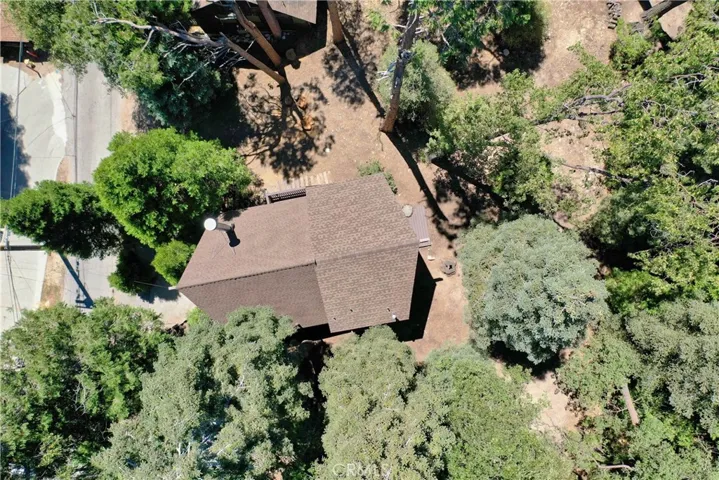 720 Pinnacle Drive, Lake Arrowhead, California 92352