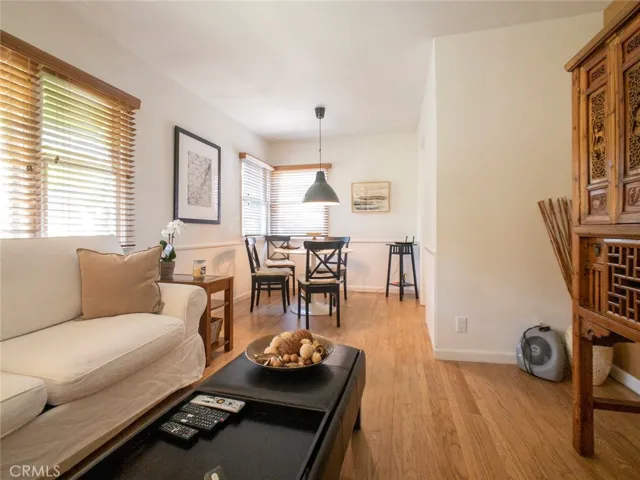 5029 Westpark Drive 5025, Valley Village, California 91601