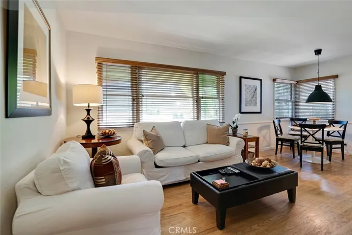 5029 Westpark Drive 5025, Valley Village, California 91601
