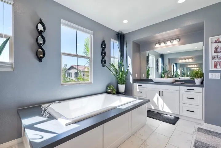 240 Reserve Court, San Marcos, California 92078