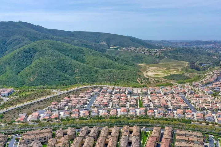 240 Reserve Court, San Marcos, California 92078