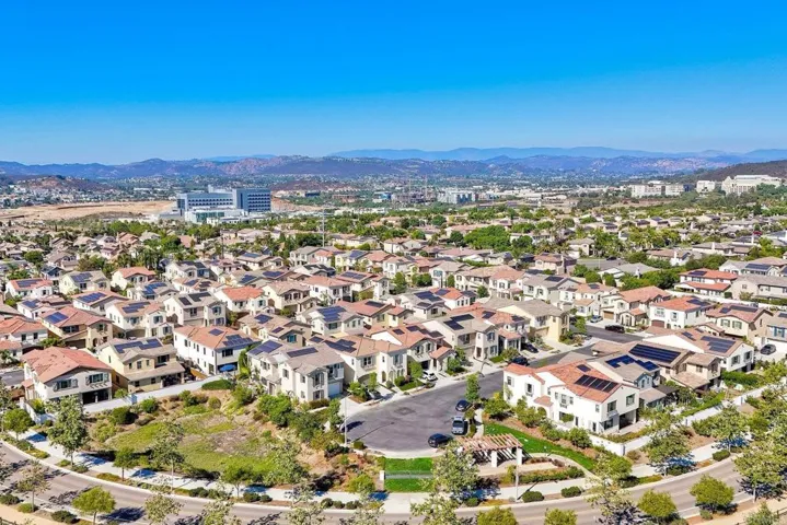 240 Reserve Court, San Marcos, California 92078