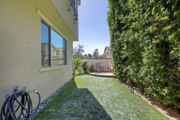 240 Reserve Court, San Marcos, California 92078