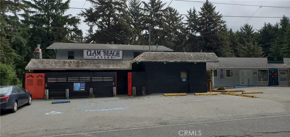 Used to be The Clam Beach Tavern