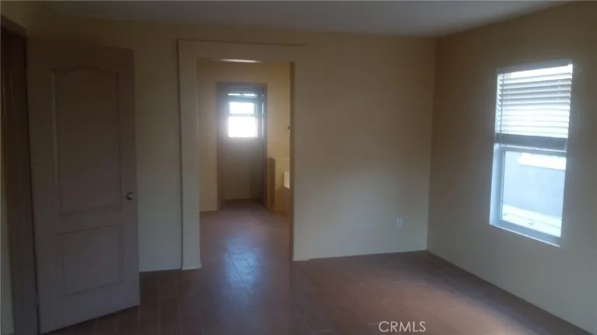 13251 La Crescenta Avenue, Hesperia, California 92344