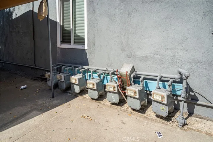 7 gas meters
