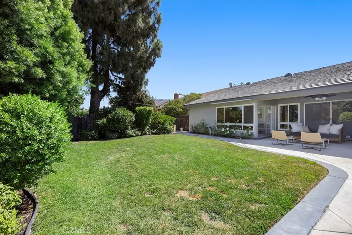 13075 Wickshire Lane, Tustin, California 92782