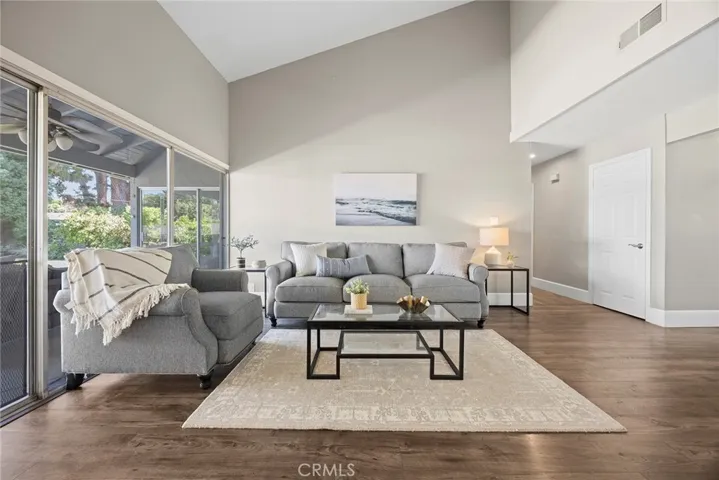 13075 Wickshire Lane, Tustin, California 92782