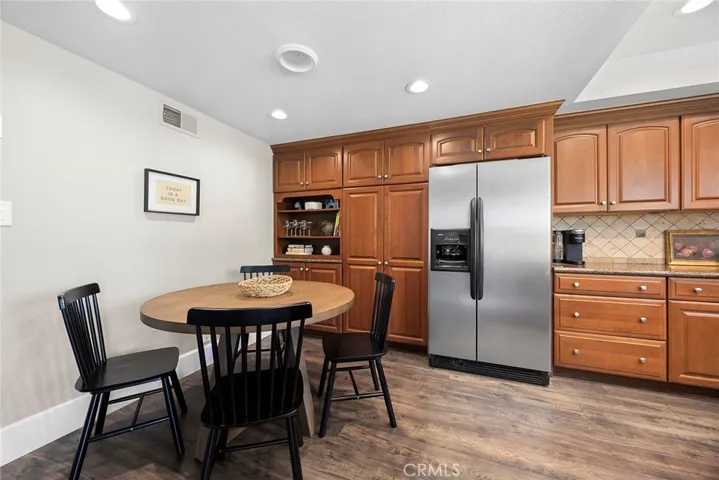 13075 Wickshire Lane, Tustin, California 92782