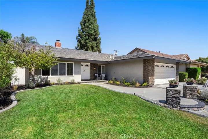 13075 Wickshire Lane, Tustin, California 92782