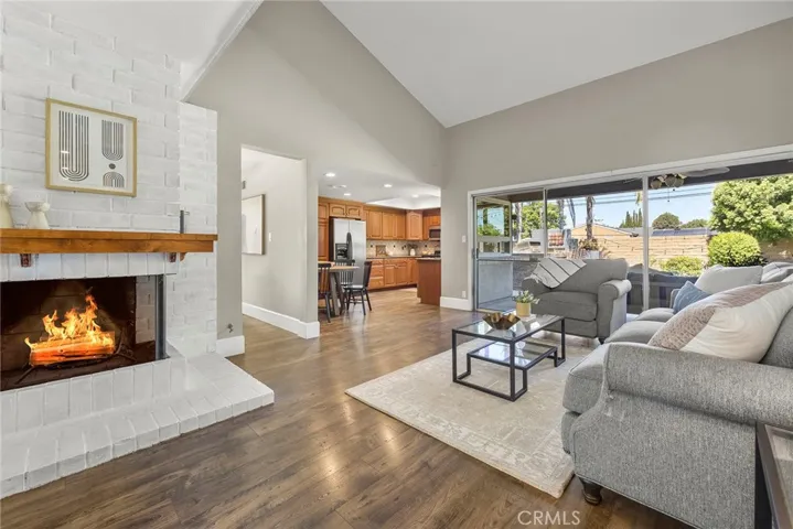 13075 Wickshire Lane, Tustin, California 92782