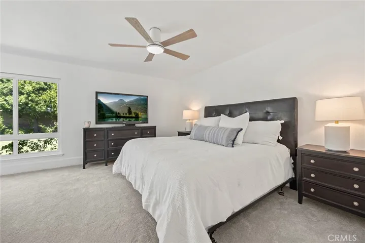 13075 Wickshire Lane, Tustin, California 92782