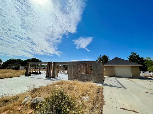 22912 Larkspur Court, Tehachapi, California 93561
