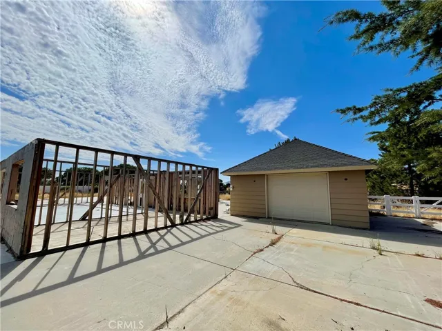 22912 Larkspur Court, Tehachapi, California 93561