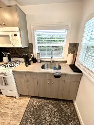116 Avenida Serra 2, San Clemente, California 92672