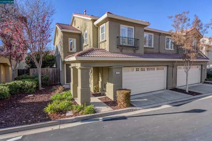 135 Coralflower Ln, San Ramon, California 94582