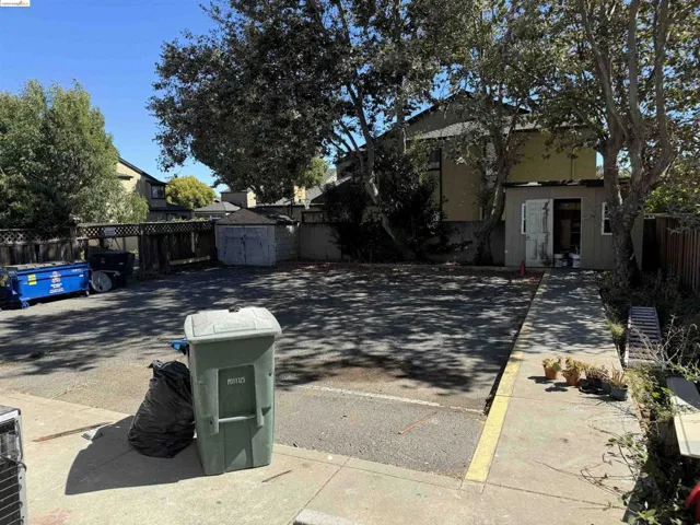 3850 Smith St, Union City, California 94587