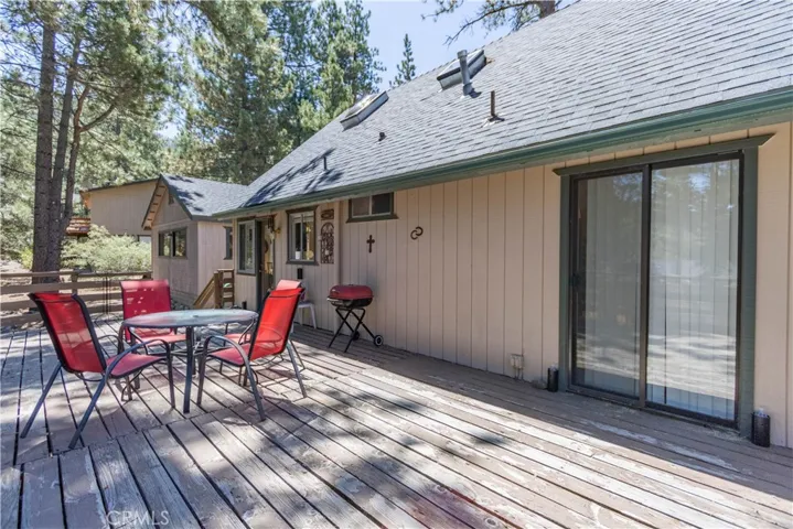 1720 Lassen Way, Pine Mountain Club, California 93222