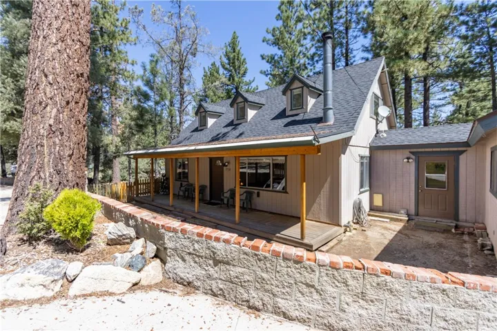 1720 Lassen Way, Pine Mountain Club, California 93222