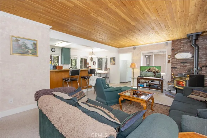 1720 Lassen Way, Pine Mountain Club, California 93222