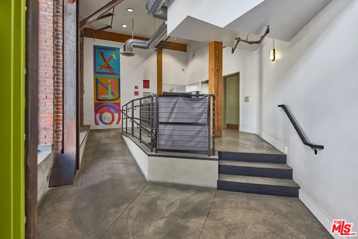215 S Santa Fe Avenue 7, Los Angeles, California 90012