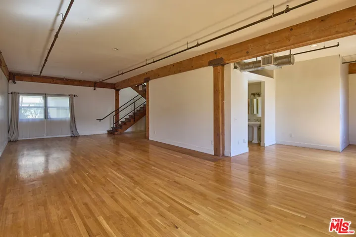 215 S Santa Fe Avenue 7, Los Angeles, California 90012