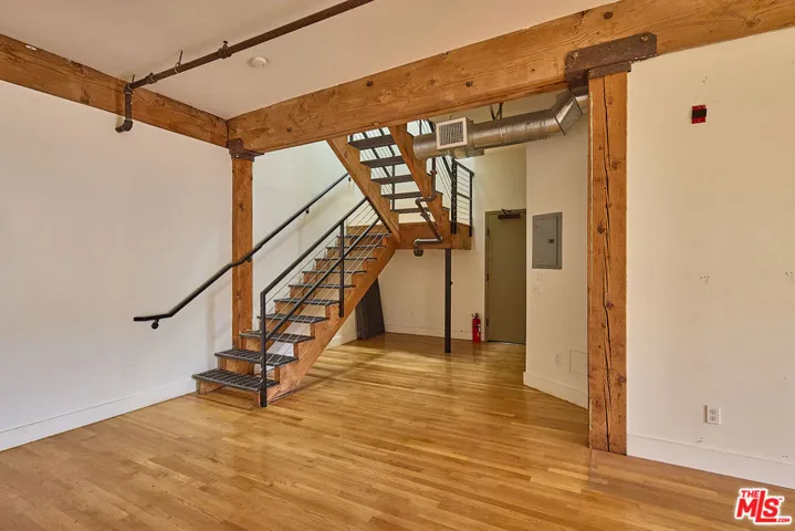215 S Santa Fe Avenue 7, Los Angeles, California 90012