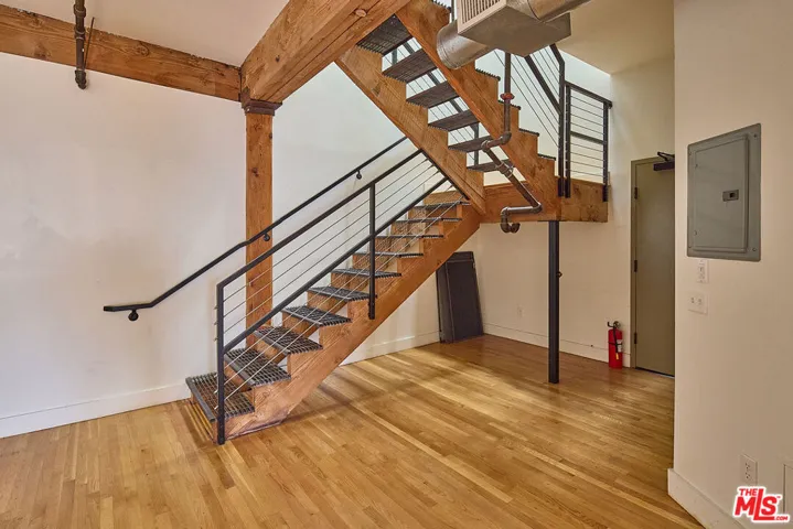 215 S Santa Fe Avenue 7, Los Angeles, California 90012