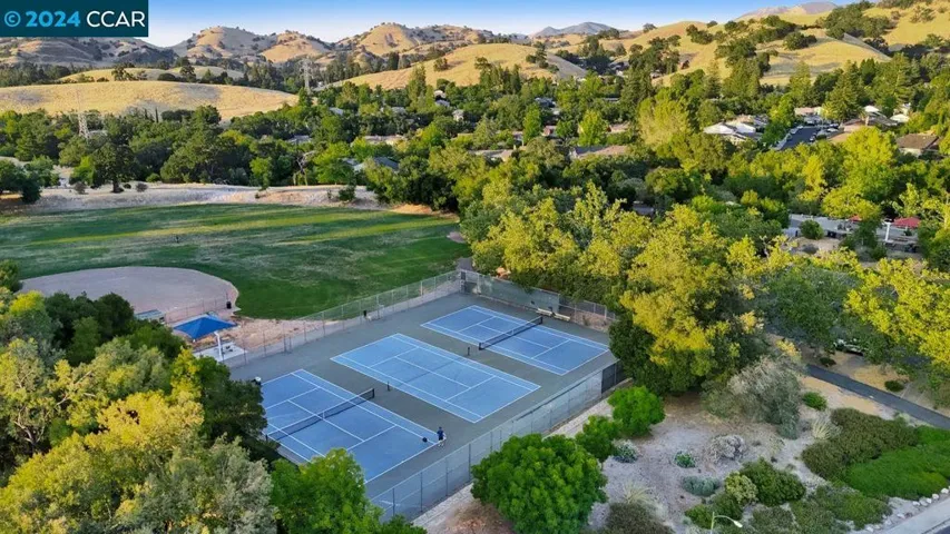 2209 Kenton Ct, Walnut Creek, California 94596